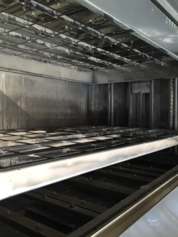MACCHINA LAVA ATTREZZI E BOTTIGLIE – TECNIPLAST