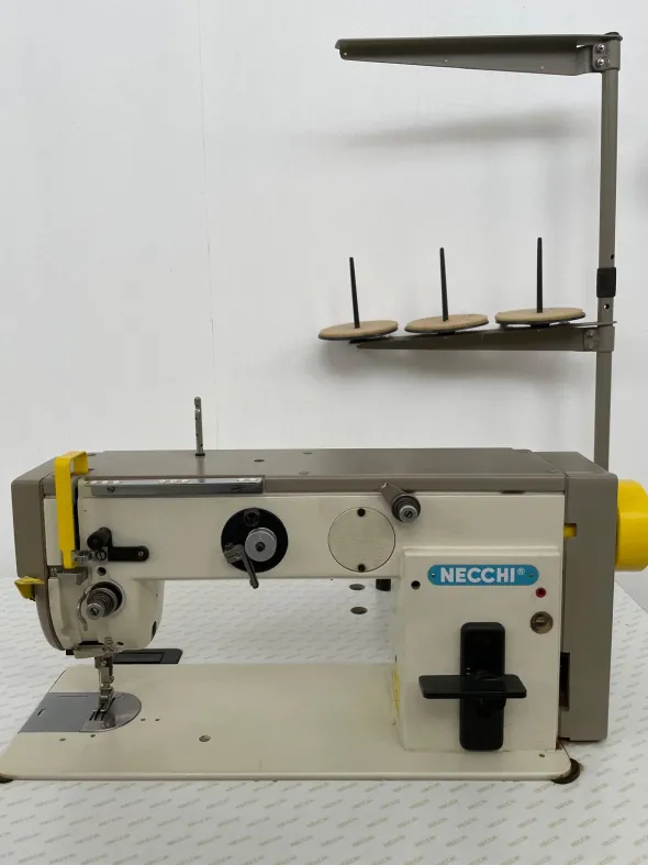 MACCHINA PER CUCIRENECCHI MOD. 891-104