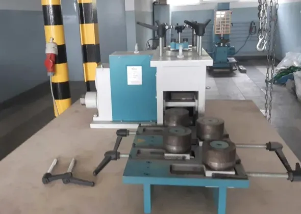 Macchina per forgiatura HEBO STM-5VDZ