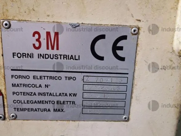 2#9818 Macchina per pressofusione Agrati