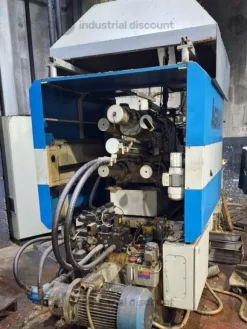 2#9818 Macchina per pressofusione Agrati