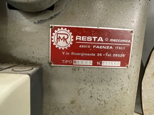 Macchina Resta per cucire le fasce dei materassi