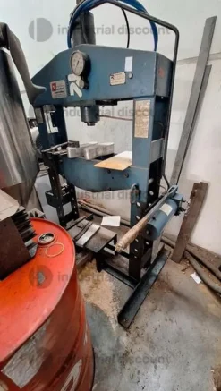5#9909 Macchinari attrezzature e stampi per suolificio