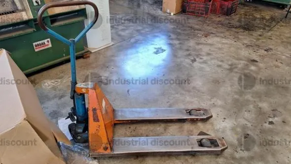5#9909 Macchinari attrezzature e stampi per suolificio