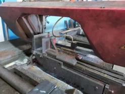 1#8607 Macchinari da carpenteria e arredi per uffici e autocarri