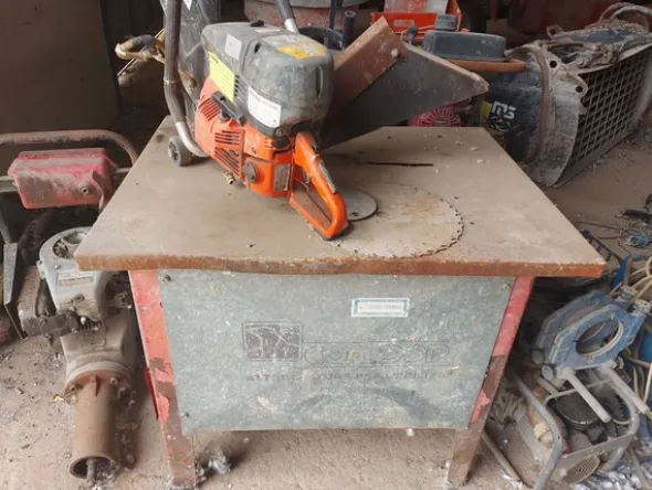 2#7957 Macchinari e attrezzature da cantiere