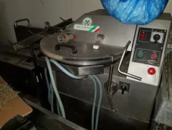 30#46310 Macchinari e attrezzature lavorazione carni