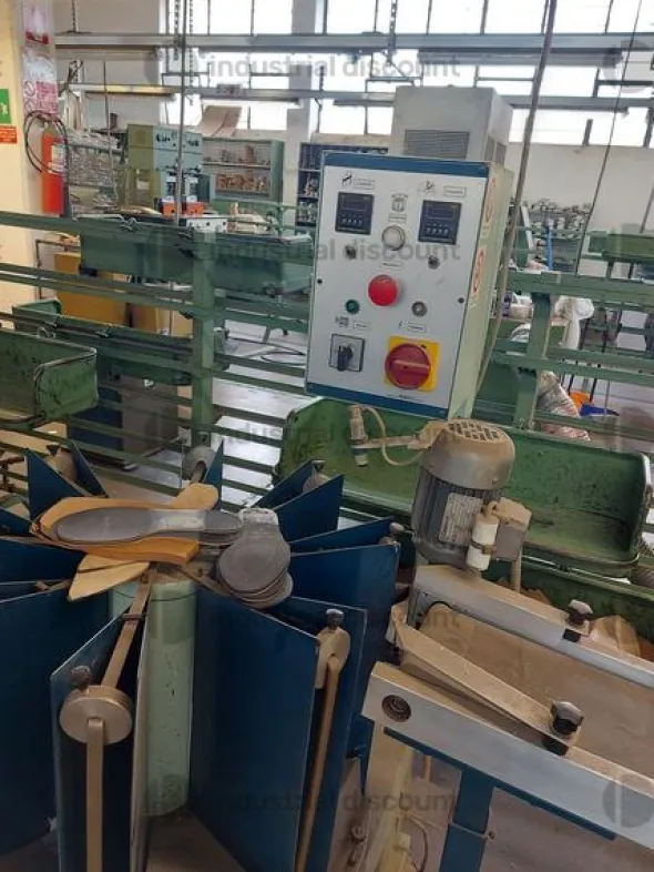 1#9144 Macchinari e attrezzature per lavorazione suole scarpe