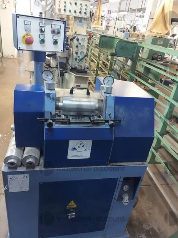 1#9144 Macchinari e attrezzature per lavorazione suole scarpe