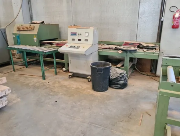 3#6224 Macchinari e attrezzature per la produzione di pannelli semilavorati