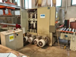 3#6224 Macchinari e attrezzature per la produzione di pannelli semilavorati
