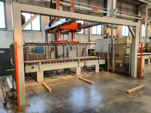 3#6224 Macchinari e attrezzature per la produzione di pannelli semilavorati