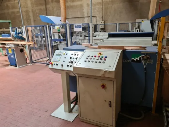 3#6224 Macchinari e attrezzature per la produzione di pannelli semilavorati