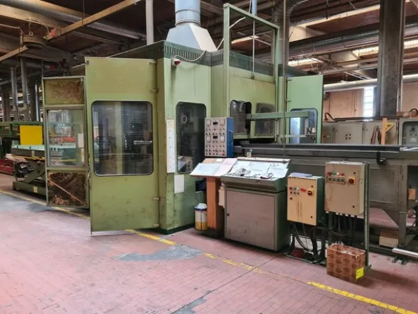 3#6224 Macchinari e attrezzature per la produzione di pannelli semilavorati