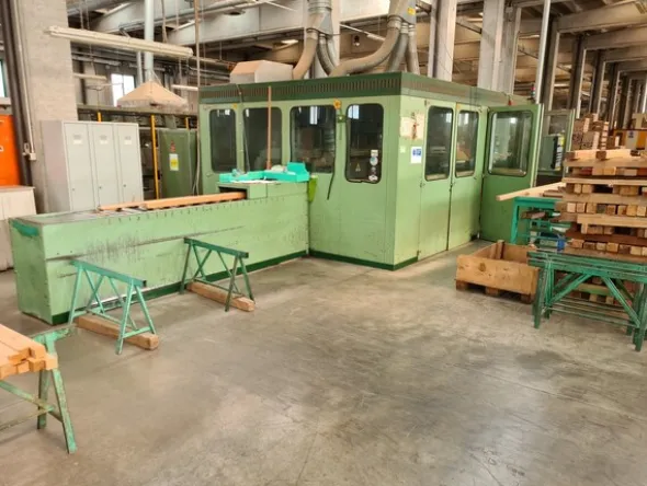 3#6224 Macchinari e attrezzature per la produzione di pannelli semilavorati