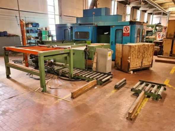 3#6224 Macchinari e attrezzature per la produzione di pannelli semilavorati