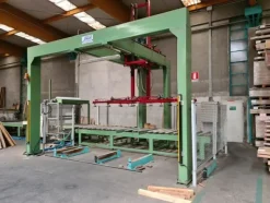 3#6224 Macchinari e attrezzature per la produzione di pannelli semilavorati