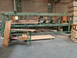 3#6224 Macchinari e attrezzature per la produzione di pannelli semilavorati