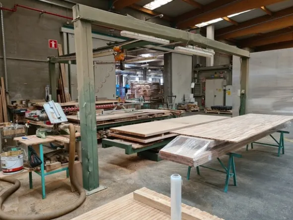 3#6224 Macchinari e attrezzature per la produzione di pannelli semilavorati