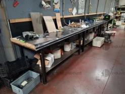 1#9818 Macchinari e attrezzature per lavorazioni metalliche e carrelli elevatori