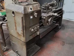 1#9818 Macchinari e attrezzature per lavorazioni metalliche e carrelli elevatori