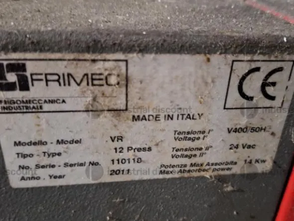 1#9818 Macchinari e attrezzature per lavorazioni metalliche e carrelli elevatori