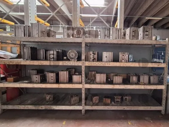 1#9818 Macchinari e attrezzature per lavorazioni metalliche e carrelli elevatori