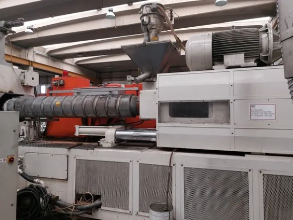 1#7512 Macchinari e attrezzature per la lavorazione di materie plastiche