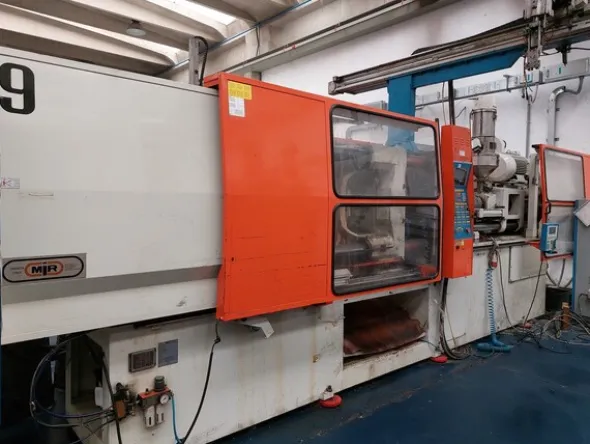 1#7512 Macchinari e attrezzature per la lavorazione di materie plastiche