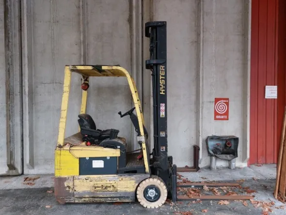 1#7512 Macchinari e attrezzature per la lavorazione di materie plastiche