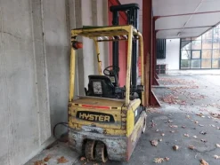 1#7512 Macchinari e attrezzature per la lavorazione di materie plastiche