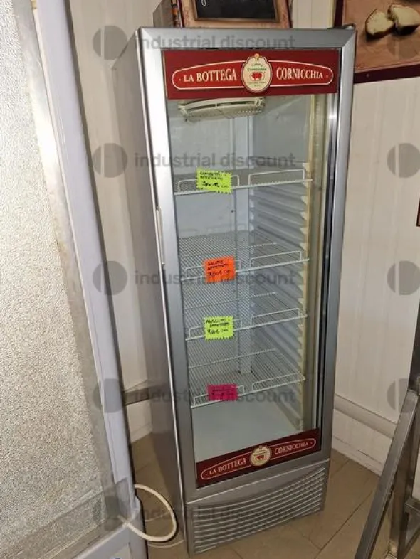 3#9323 Macchinari ed attezzature per salumificio