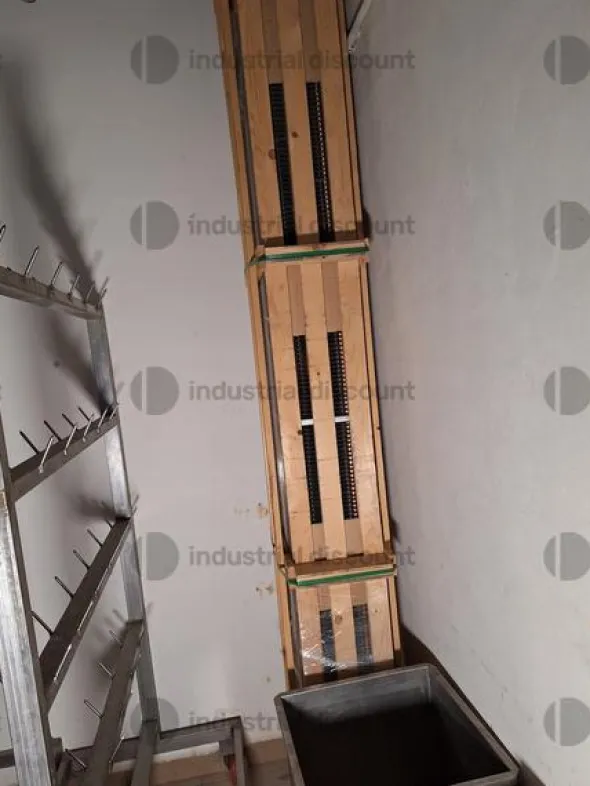 3#9323 Macchinari ed attezzature per salumificio