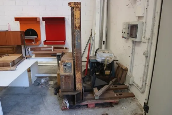 9#7071 Macchinari ed attrezzatura da officina