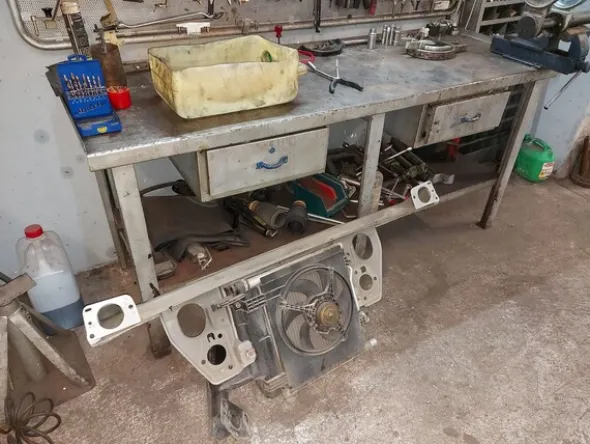 2#8036 Macchinari ed attrezzature per officina