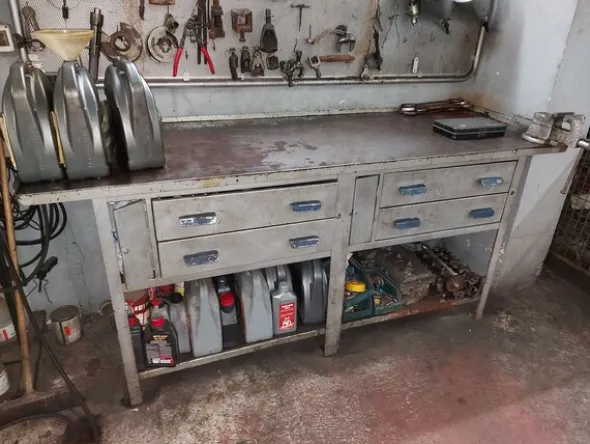 2#8036 Macchinari ed attrezzature per officina