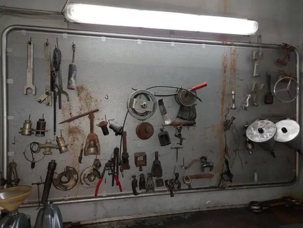 2#8036 Macchinari ed attrezzature per officina