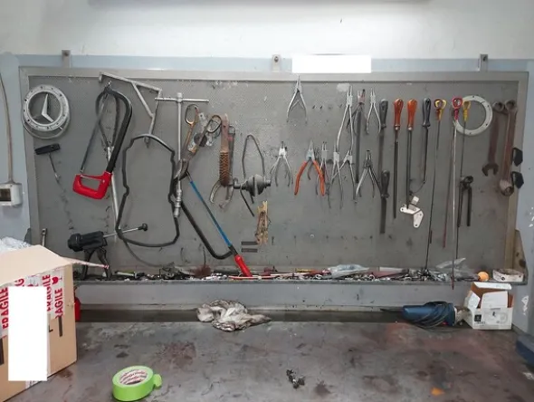 2#8036 Macchinari ed attrezzature per officina