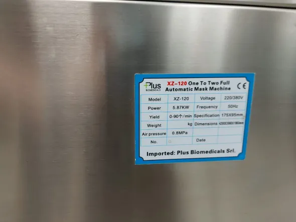 Macchinario per mascherine chirurgiche semitrasparenti