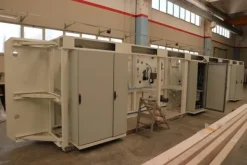 7#7251 Macchinario per produzione assorbenti e magazzino materie prime