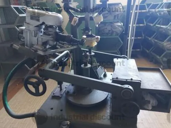 101#8613 Macchinari per calzaturifici, materie prime e prodotti finiti