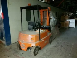 1#6329 Macchinari per falegnameria e Autocarro Fiat