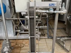 1#7648 Macchinari produzione di prodotti caseari e autocarri