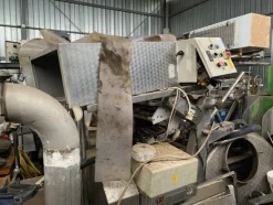 1#7648 Macchinari produzione di prodotti caseari e autocarri