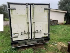 1#7648 Macchinari produzione di prodotti caseari e autocarri