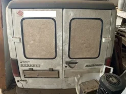 1#7648 Macchinari produzione di prodotti caseari e autocarri