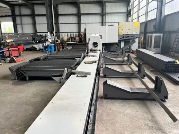 1#8191 Macchina taglio laser per tubi Bystronic FL3003D