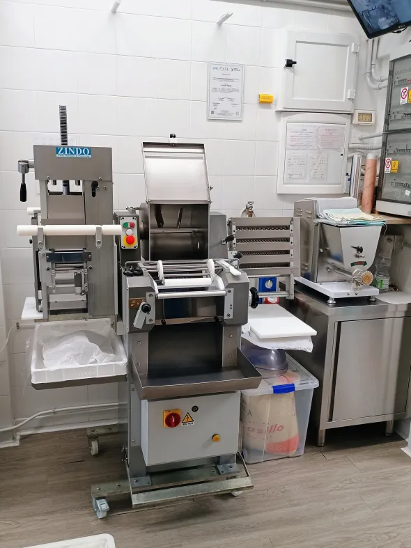 macchina x produzione pasta fresca