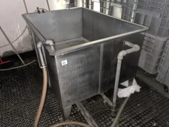 1#8393 Macchine da cucire e attrezzatura per confezionamento