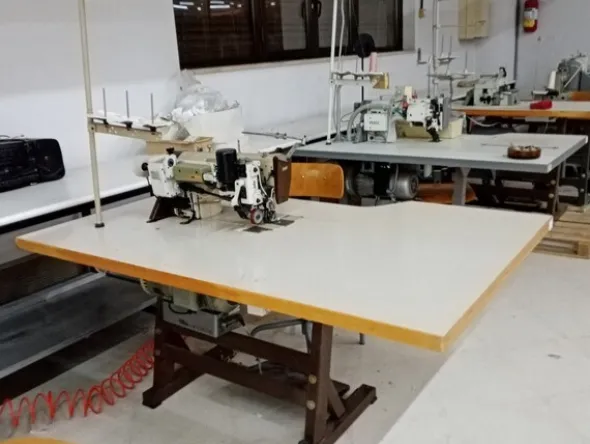 6#7030 Macchine da cucire e confezionare